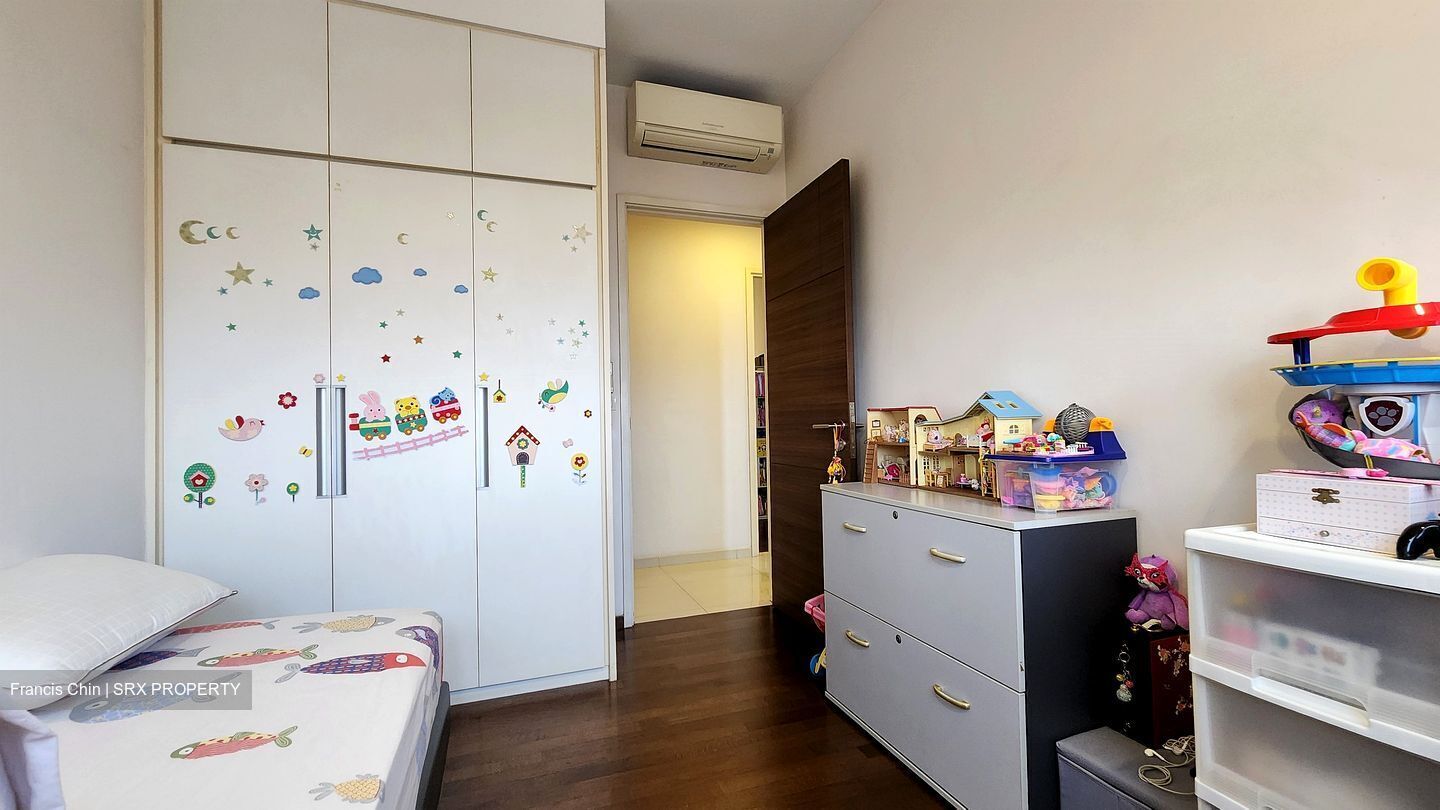Arc at Tampines (D18), Condominium #404182191